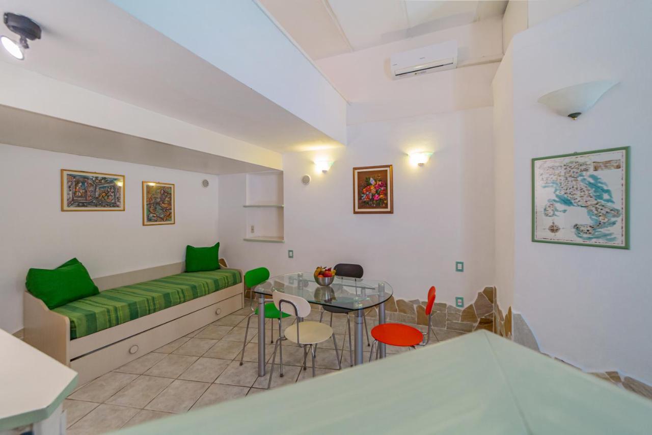 Mono Millelire La Maddalena (Sassari) Exterior foto